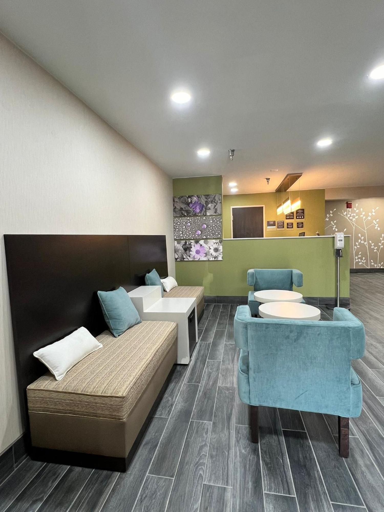 Sleep Inn & Suites Salina I-135 Zewnętrze zdjęcie
