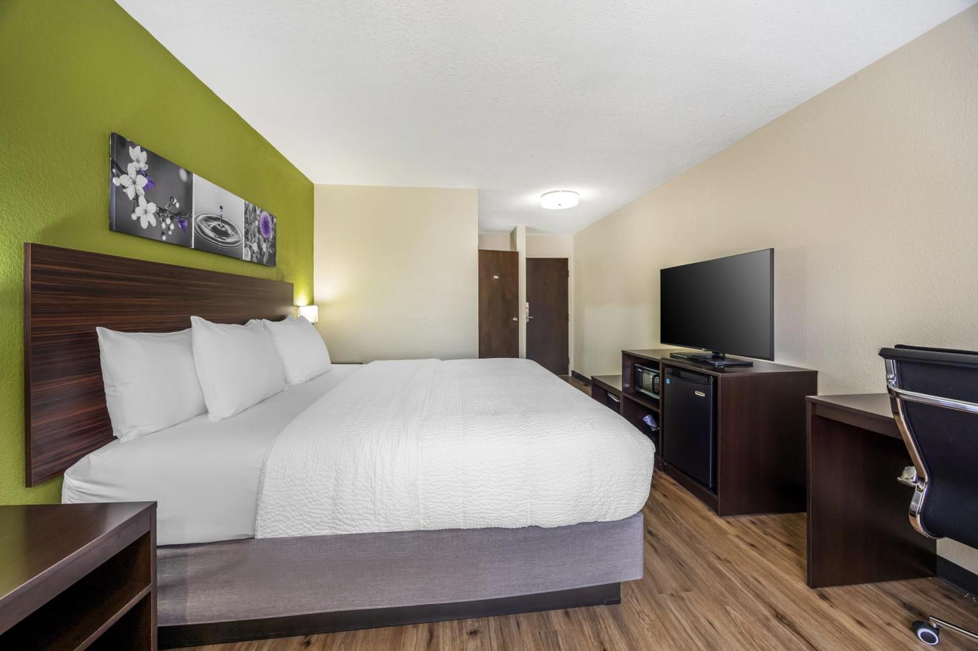 Sleep Inn & Suites Salina I-135 Zewnętrze zdjęcie