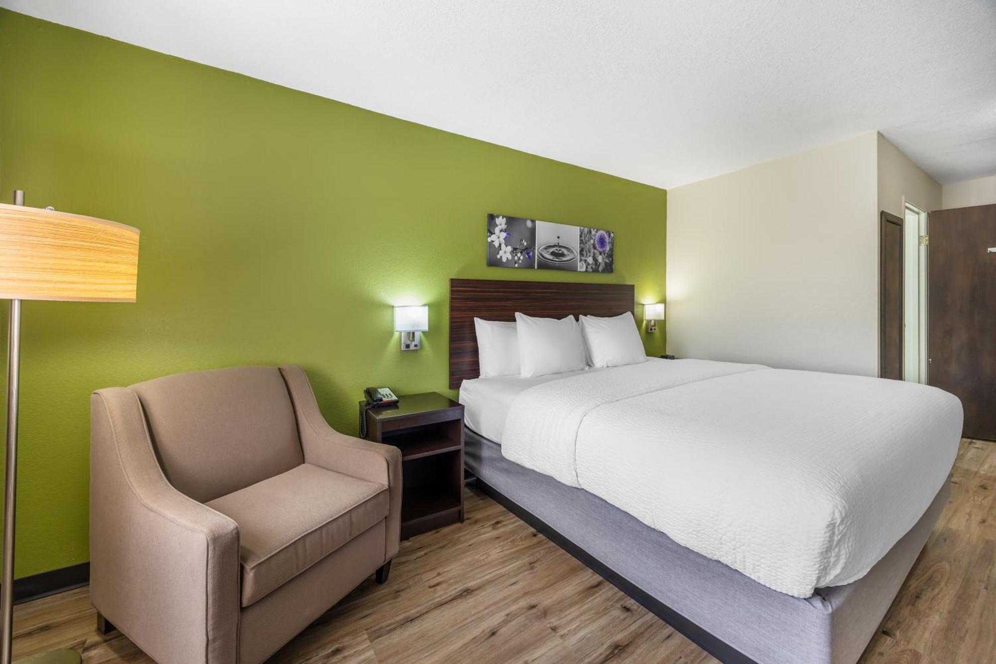 Sleep Inn & Suites Salina I-135 Zewnętrze zdjęcie