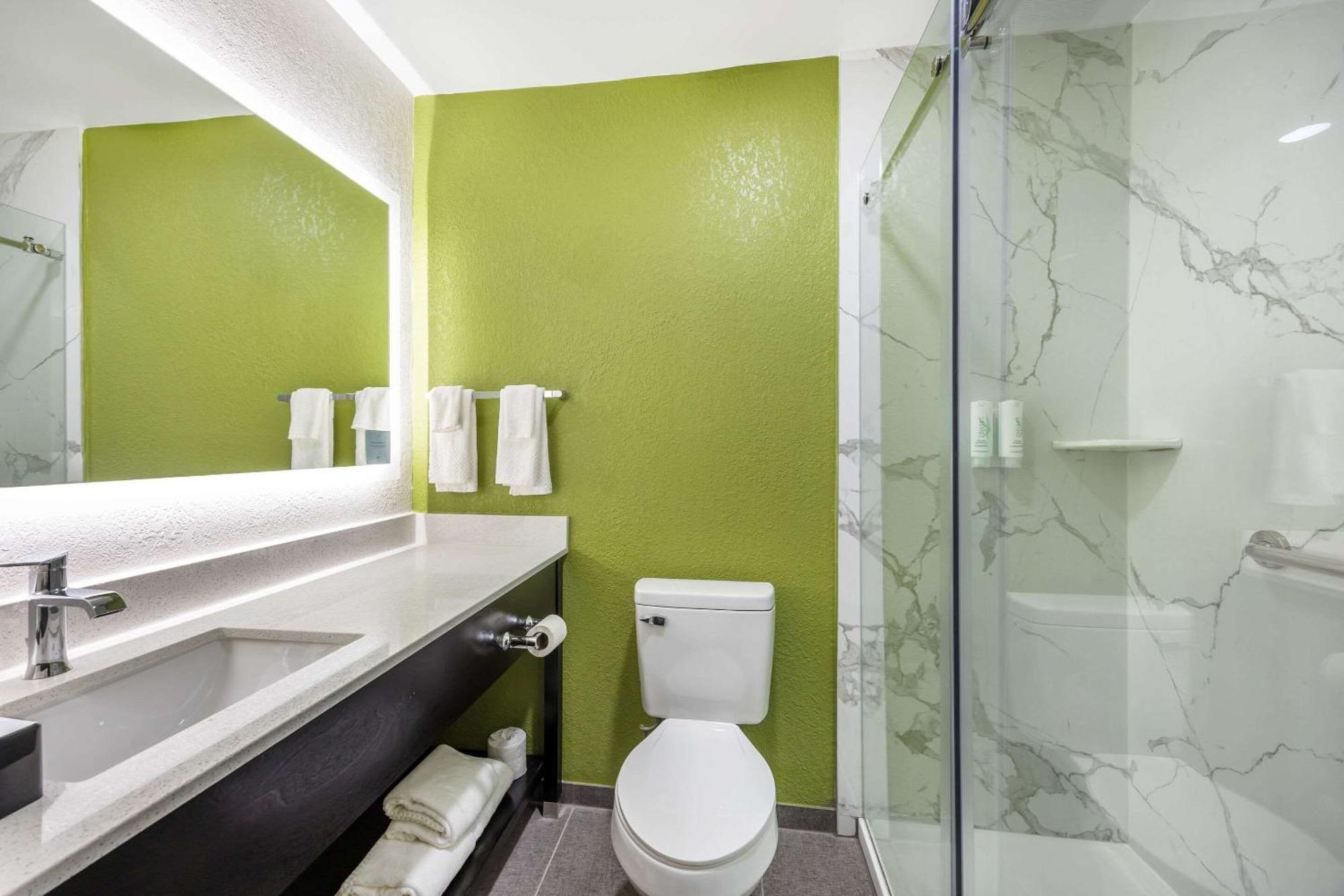 Sleep Inn & Suites Salina I-135 Zewnętrze zdjęcie