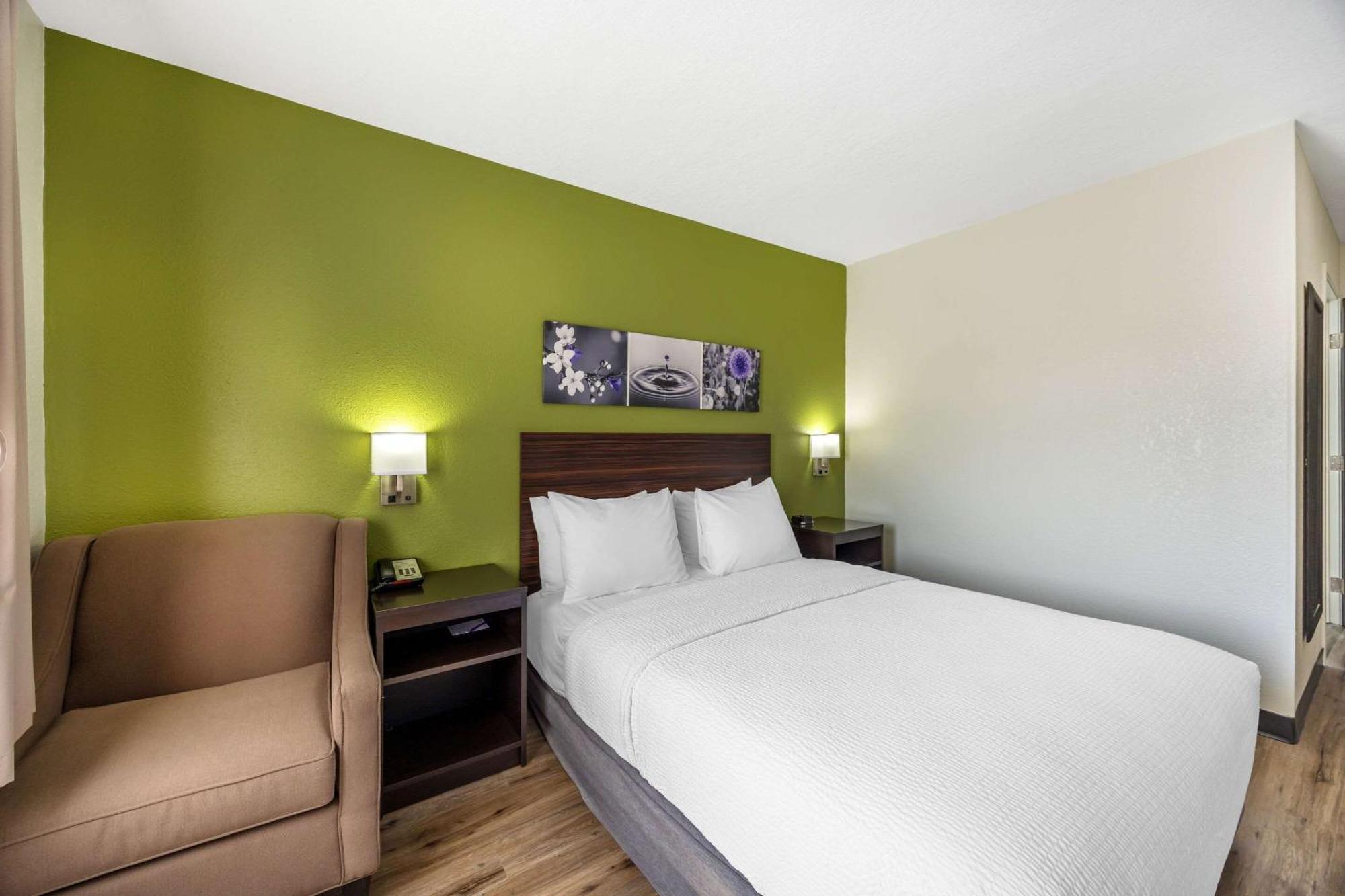 Sleep Inn & Suites Salina I-135 Zewnętrze zdjęcie