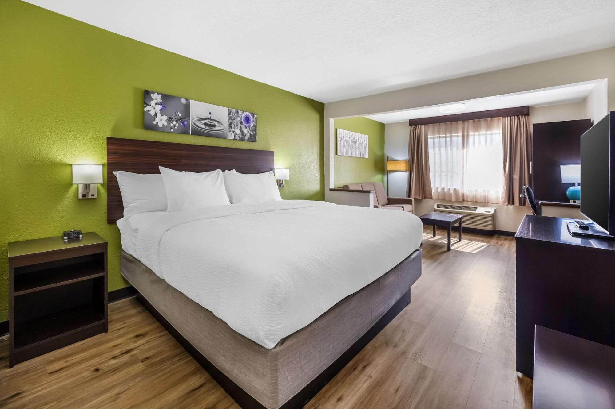 Sleep Inn & Suites Salina I-135 Zewnętrze zdjęcie