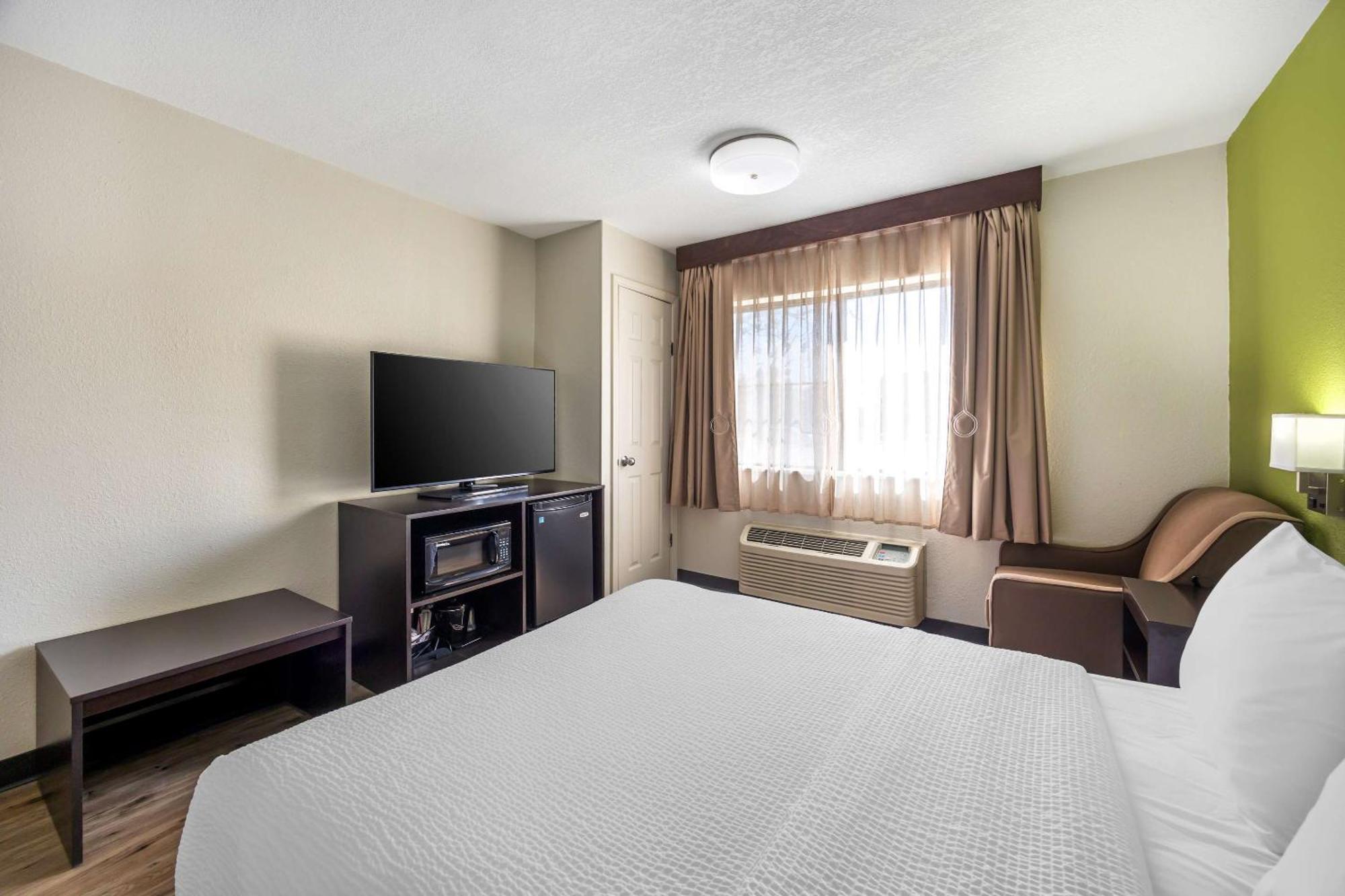 Sleep Inn & Suites Salina I-135 Zewnętrze zdjęcie