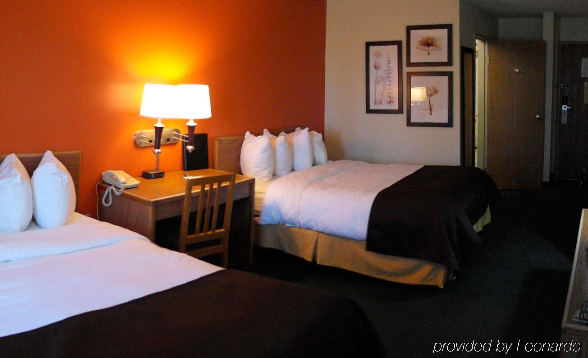 Sleep Inn & Suites Salina I-135 Zewnętrze zdjęcie
